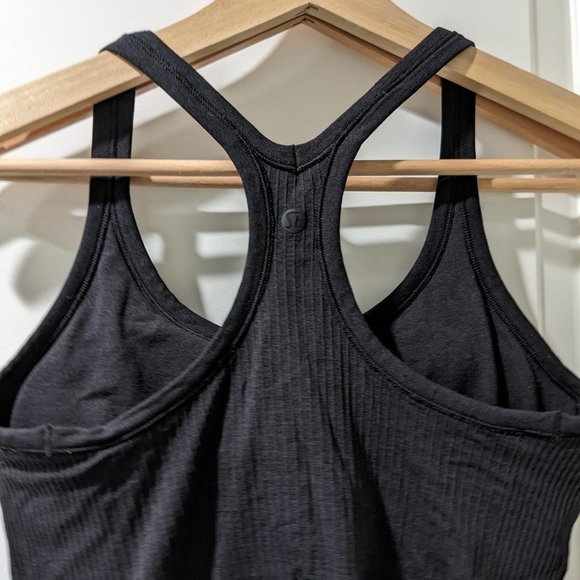 LuluLemon Ebb to Street Tank Top Black - Picture 1 of 2